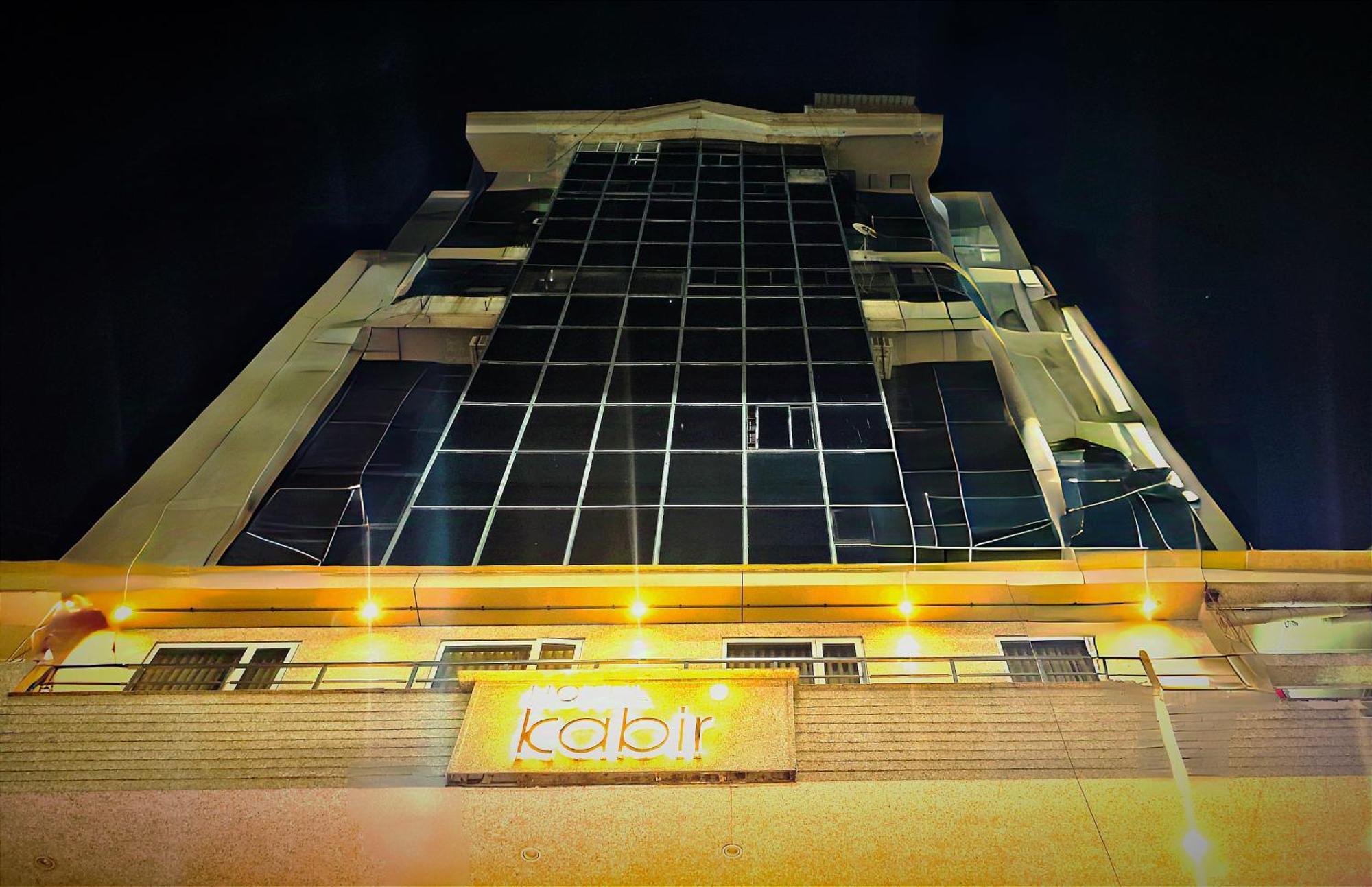 Hotel Kabir Ахмедабад Экстерьер фото